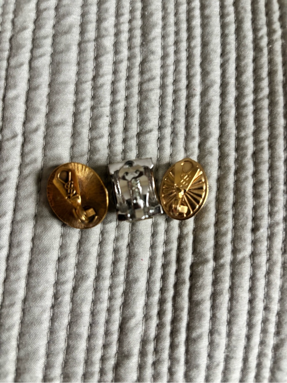Vintage YSL ST John Earrings Lot of 3 single - Picture 3 of 16